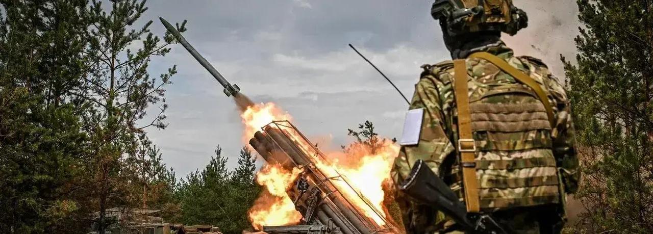 快讯！快讯！
 
俄罗斯国防部突然宣布了。
 
据俄方通报，南部、东部和北部方向