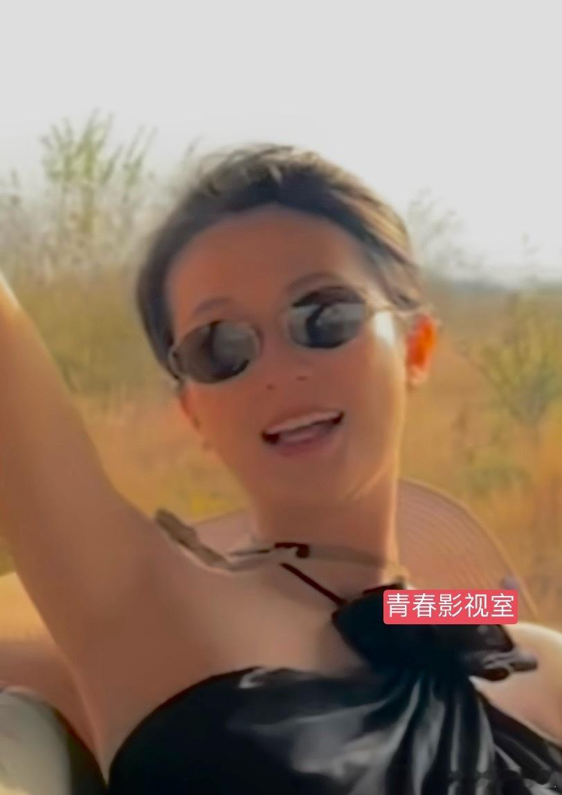 乔欣无名指戒指  墨镜里是赖柏霖吗？ 