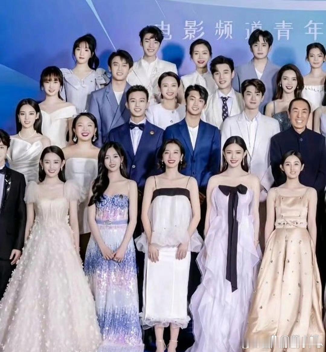原来C位的重要性这么明显啊！ 