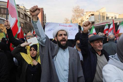 震惊！伊朗高层彻底摊牌！伊朗议长卡利巴夫撕破脸，怒批强硬派，点名贾利利、萨贝蒂勾