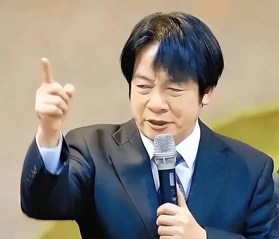 外媒曝光，解放军正演练“斩首台独”，大陆沉默不语，赖清德要急了。
 
英国《每日