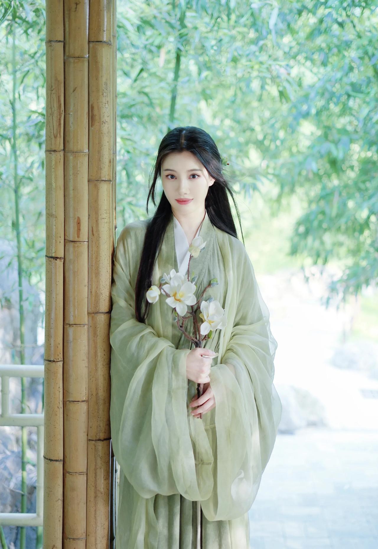 王鹤润美图分享9虞书欣写真壁纸 虞书欣头像 王鹤润演技 虞书欣头像壁纸 虞书欣壁