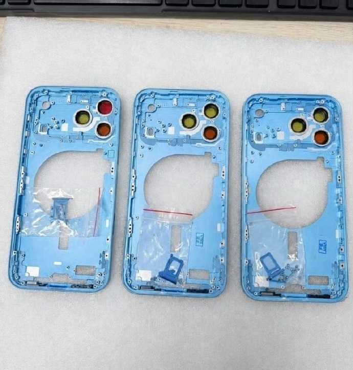 iPhone18ProMax配色看起来确实比iPhone17ProMax顺眼多了