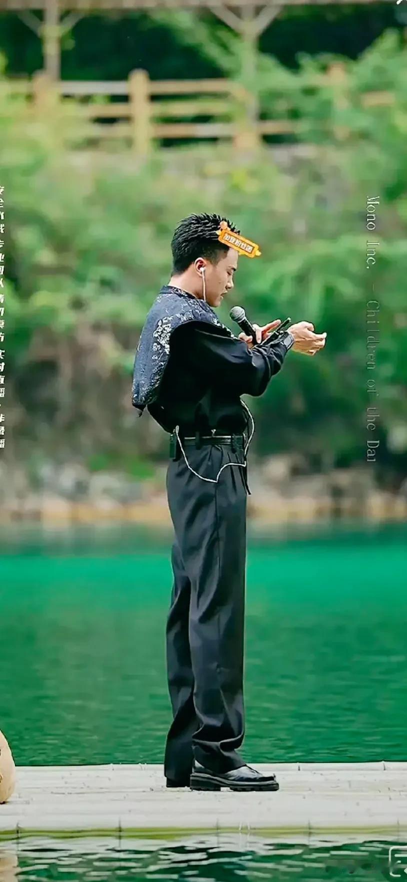 从ks转战到抖音的沧海一舟
 KS平台老万，安徽亳州人，拥有三百几十万粉丝，和老