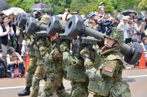 一位日本华人表示“讲实话，中日如果开战，中国是打不过日本的，日本武器领先中国30