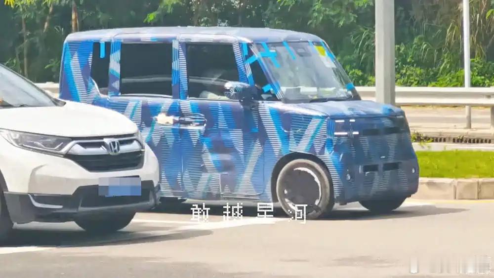 【比亚迪K-Car实车曝光，面向日本市场】日前，有博主发布了比亚迪K-Car车型