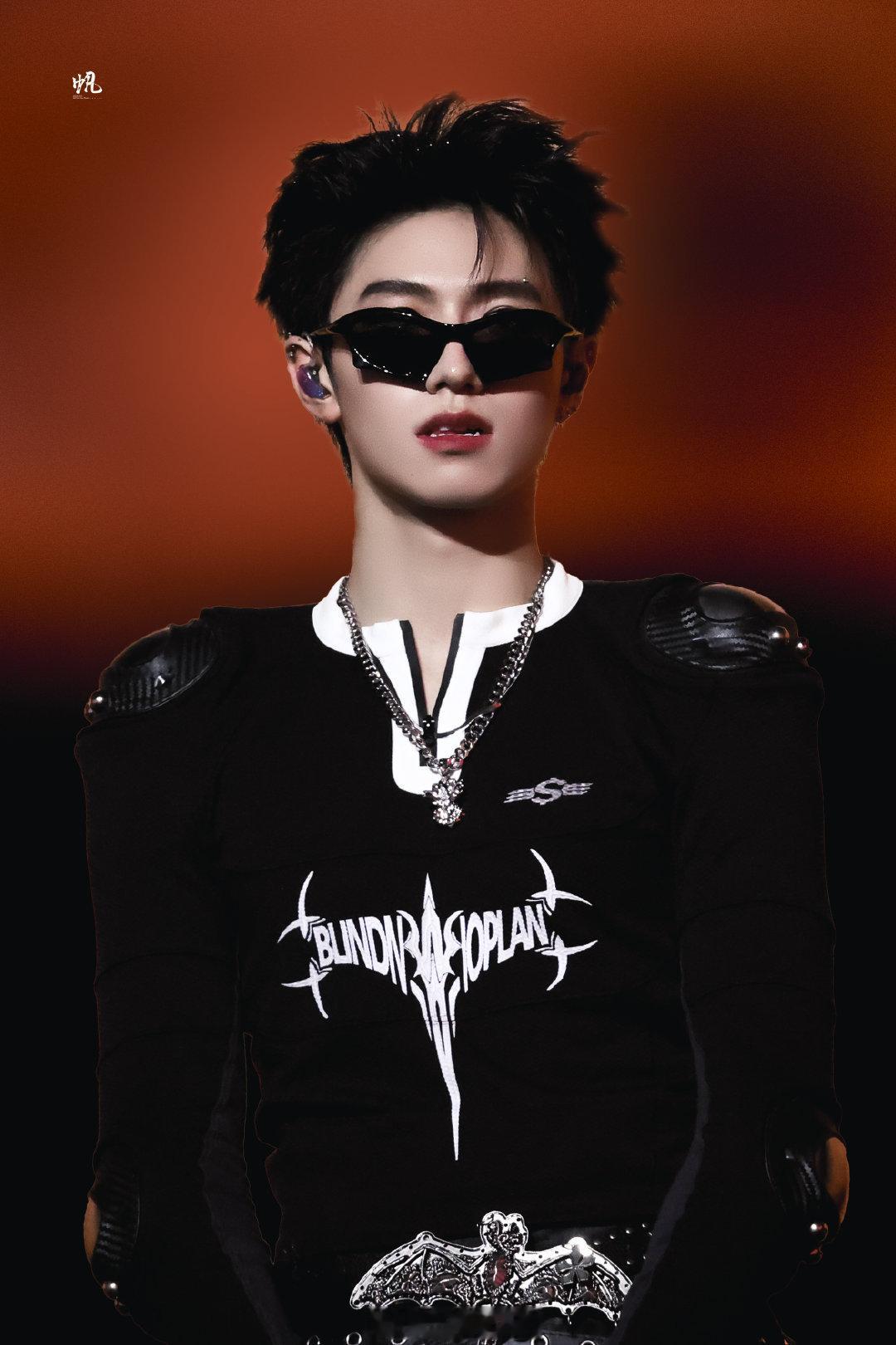 朱志鑫不愧是top最有实力的不愧是唯一C位队长。051实至名归帅出了新高度，舞台