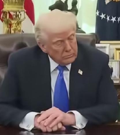 特朗普再称委内瑞拉为美国第51州。
特朗普此计确实高，
不费一兵一卒，
先断这个