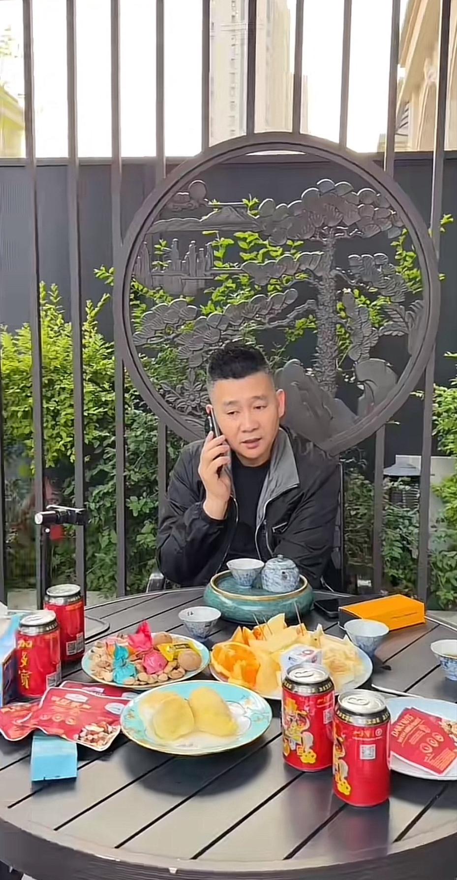 谁能想到，江苏拓瑞集团董事长，徐正海徐总，忙到连回家喝口茶的时间都成了奢侈？
