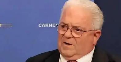 特朗普彻底改写美国霸权！百年秩序沦为明码标价的敛财生意。特朗普并非战略失序，而是
