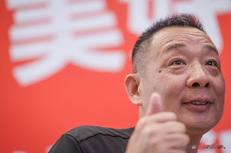 网红柴怼怼被依法批捕
今年四月其宣称胖东来玉石造假
公开贬低胖东来玉石产品质量