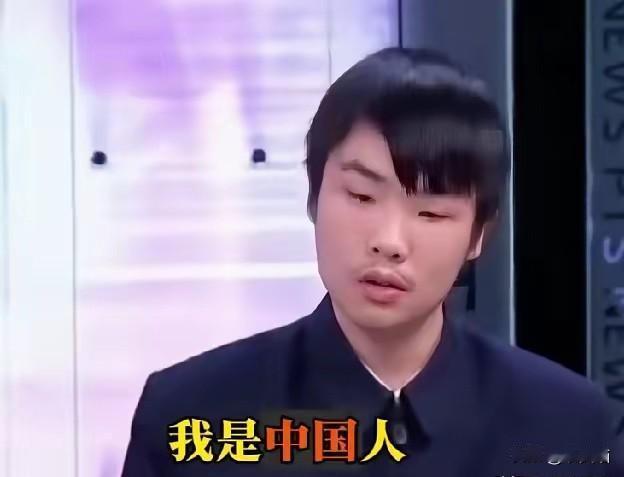 谁也没想到刻意设下的身份圈套，
反倒被少年狠狠打脸，实在太过解气。
近期绿媒主持