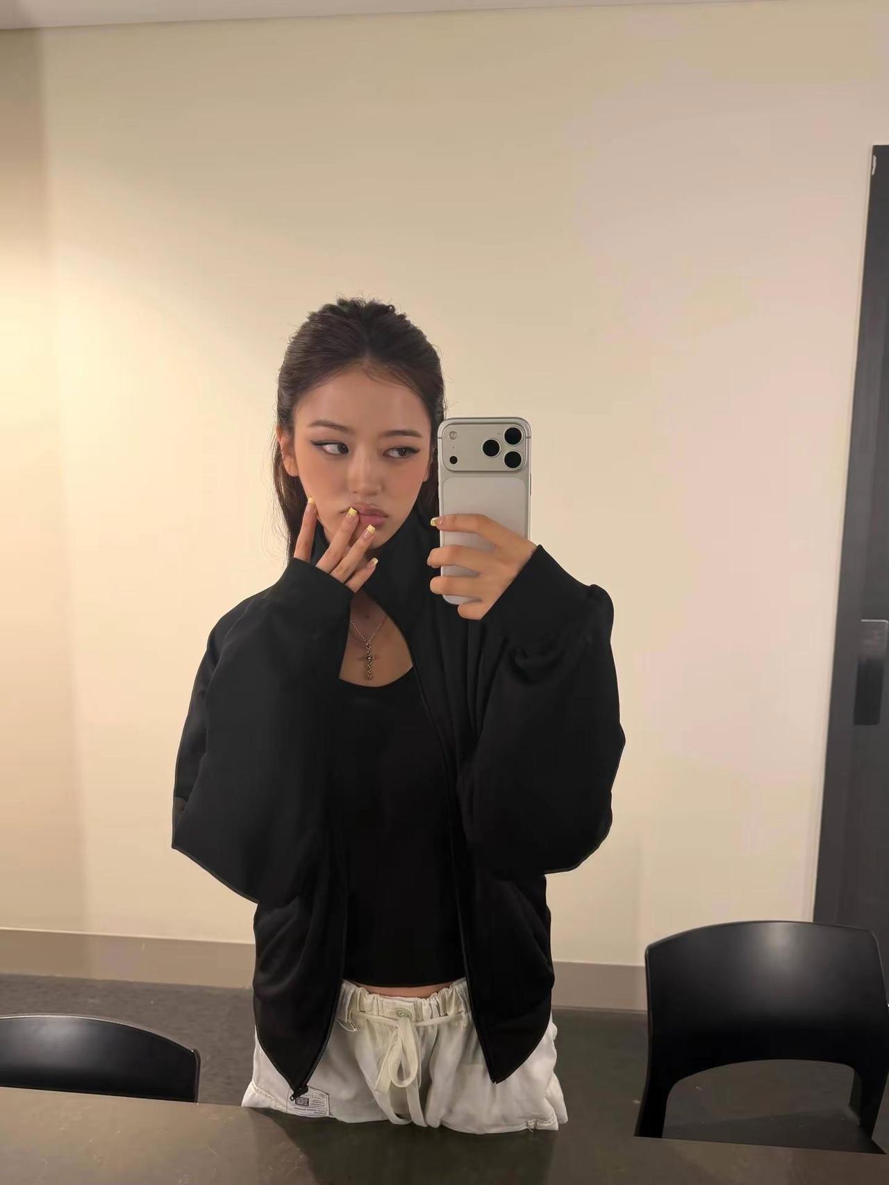 美甲💅？安宥真