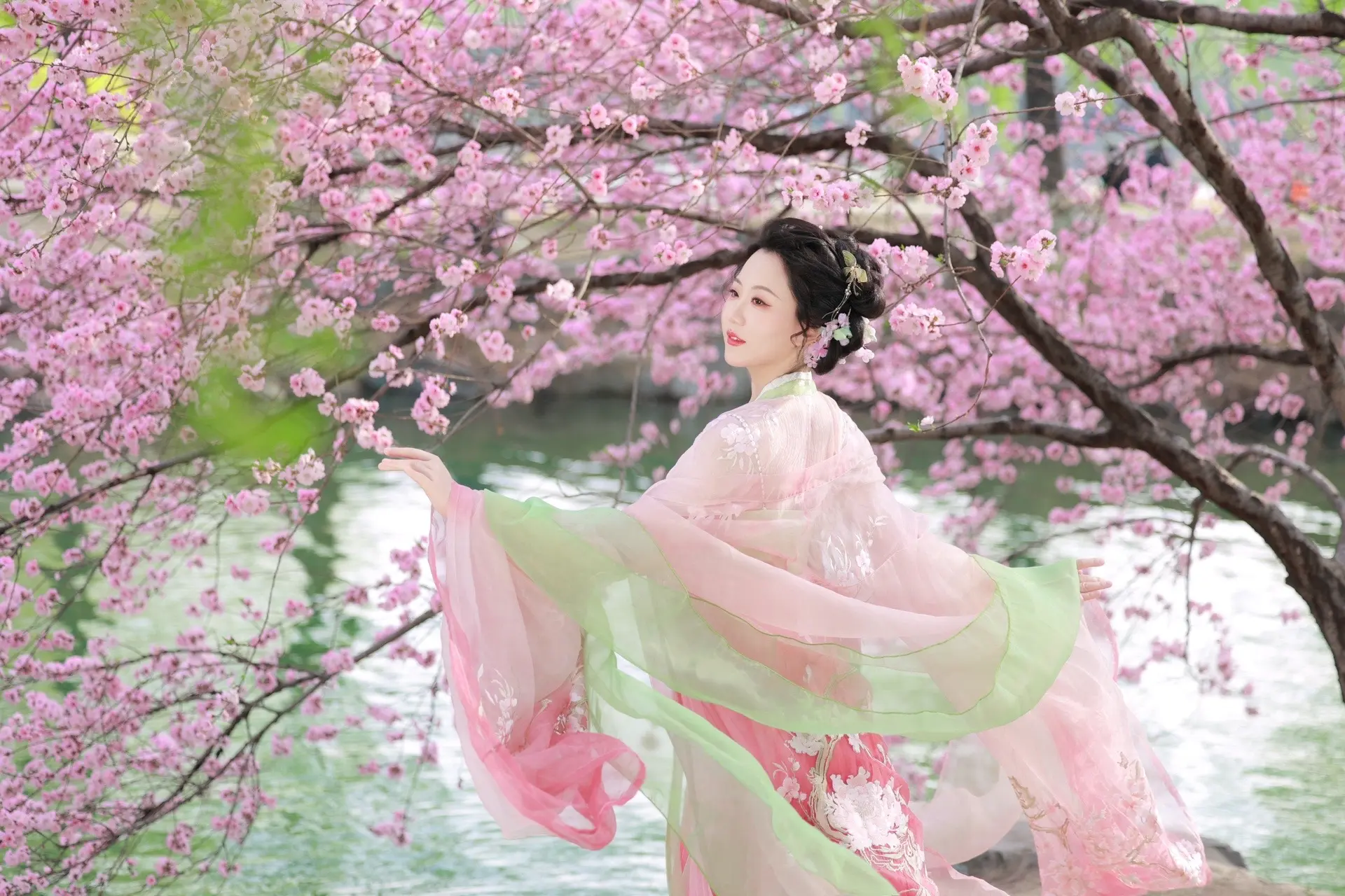 桃花都吹落～