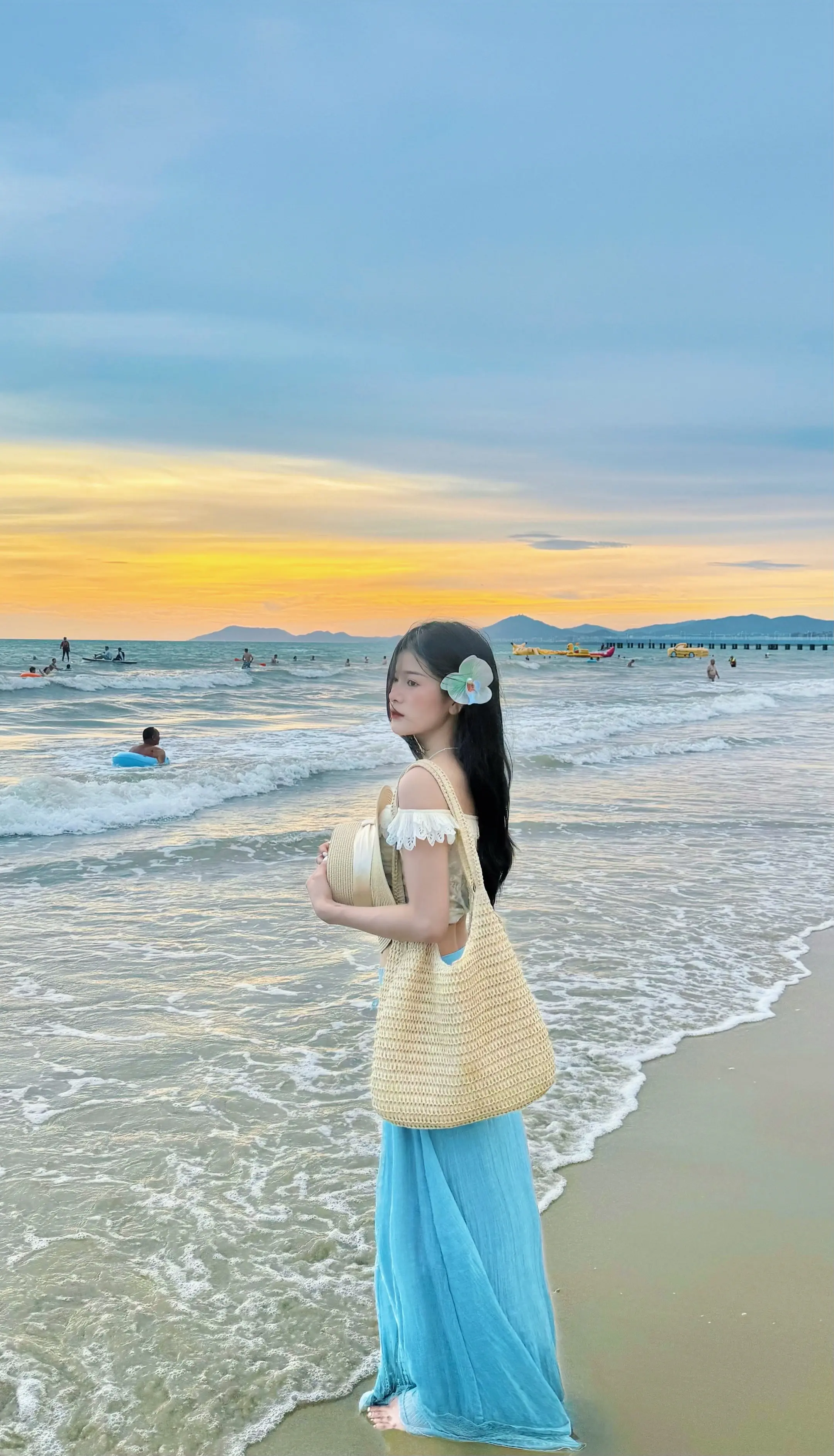 细腻的心感受到更多的是幸福还是悲伤。