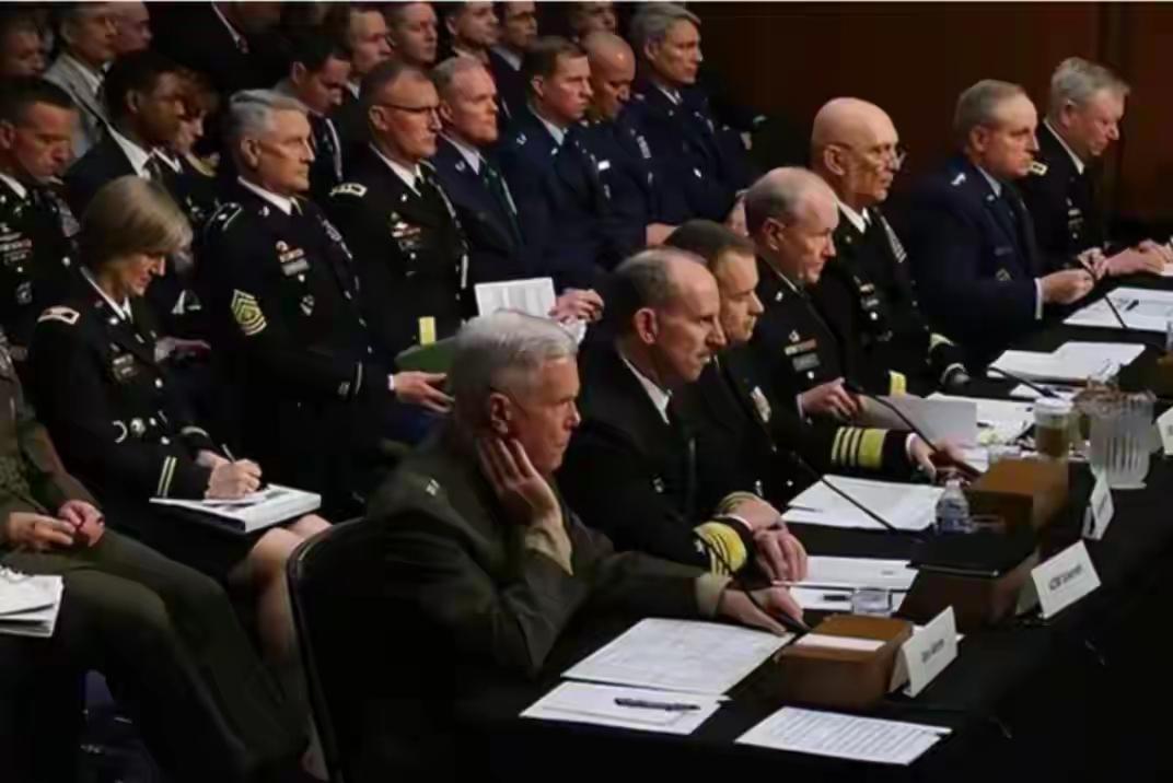 给世界上最强的军队配上一个最无能的统帅是什么结果？美国防长赫格塞斯用行动给出了答