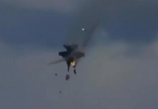 惊爆消息！伊朗又击毁一架MQ-9“死神”无人机。伊以互攻刚结束，美国因“阿帕奇”