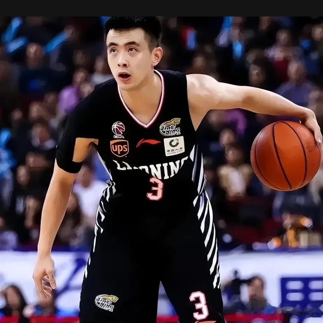 继王哲林退出国家队后，赵继伟也毫不犹豫的脱下了国家队的战袍…

先不说是不是对教