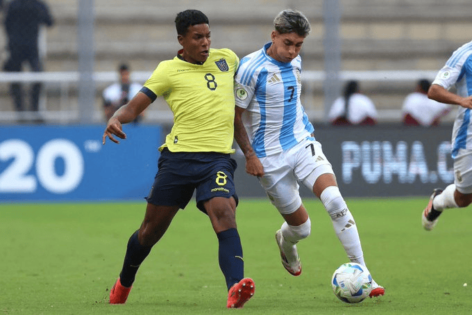 白堡准备冬窗引进厄瓜多尔前锋阿雷瓦洛，其解约金700万欧元