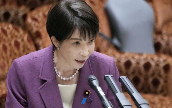 #高市早苗因民调急呼要和美伊对话# 【石油问题冲击民调，高市急了：想和美国、伊朗