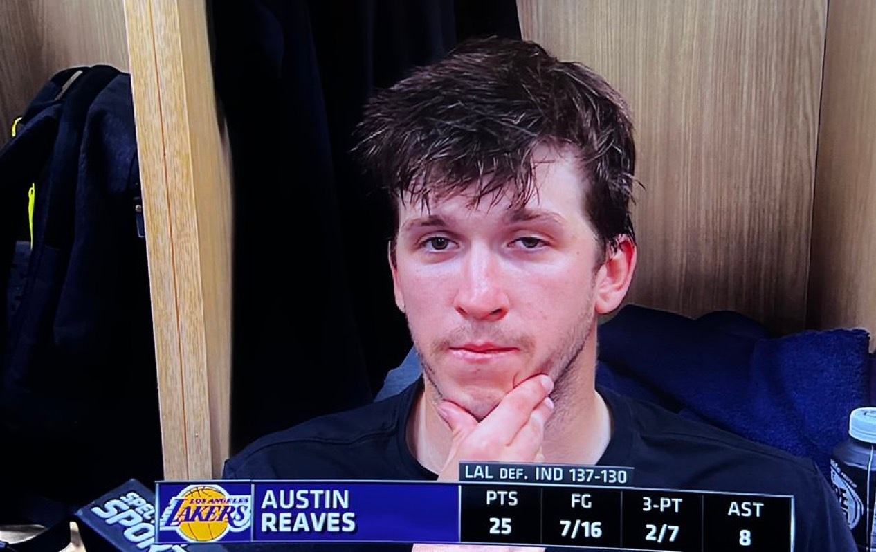 里夫斯：“我（在高尔夫场上）故意让他（东契奇）赢了我。这关乎信心培养，晚上7点的