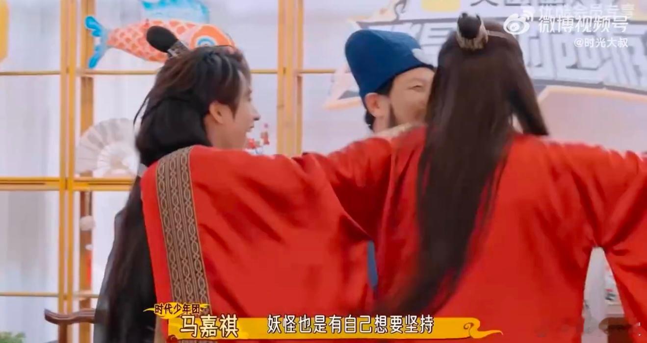 马嘉祺说最难的是守住真心和坚持  哈特软软！无人机齐天大圣表演配上马嘉祺的收官感