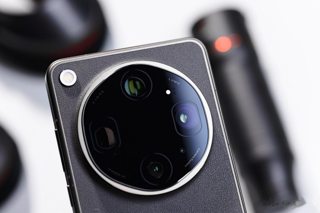 從質感到設計都是純正哈蘇味 OPPO Find X9 Ultra圖賞