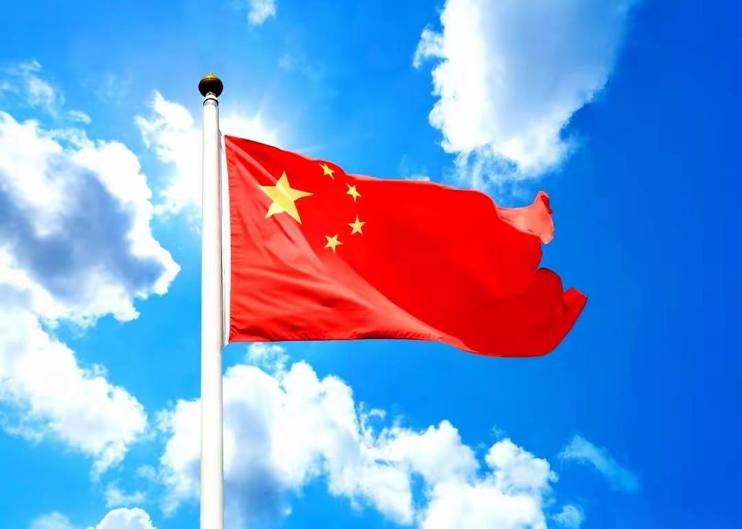 官方媒体最近有句话，说得很重：“大家一定要做好心理准备。”

为啥？看看日本就知