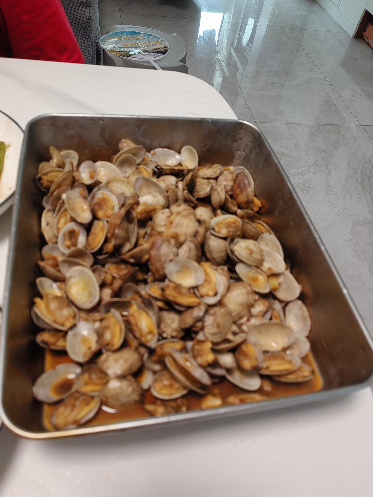 好好做饭。
      在青岛，吃不到一斤的哈喇，32元。回家了，买了两斤才15