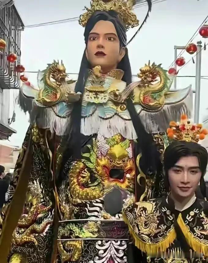 闹大了！网红COS福建游神赵世子引发众怒，真的要管管这些网红，为了流量，什么都往