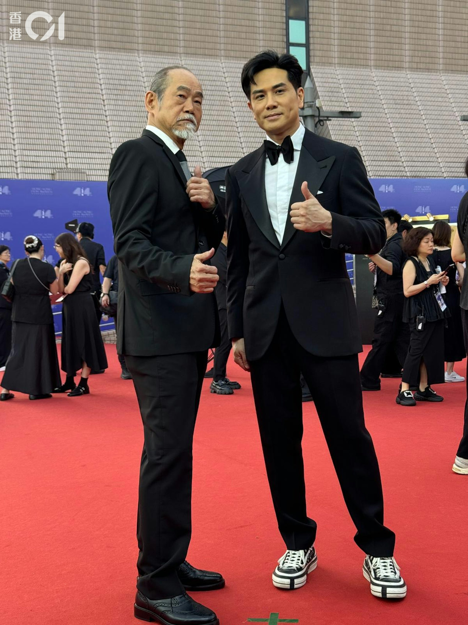 “包租公”元华和伍允龙，将颁发最佳动作指导奖。 