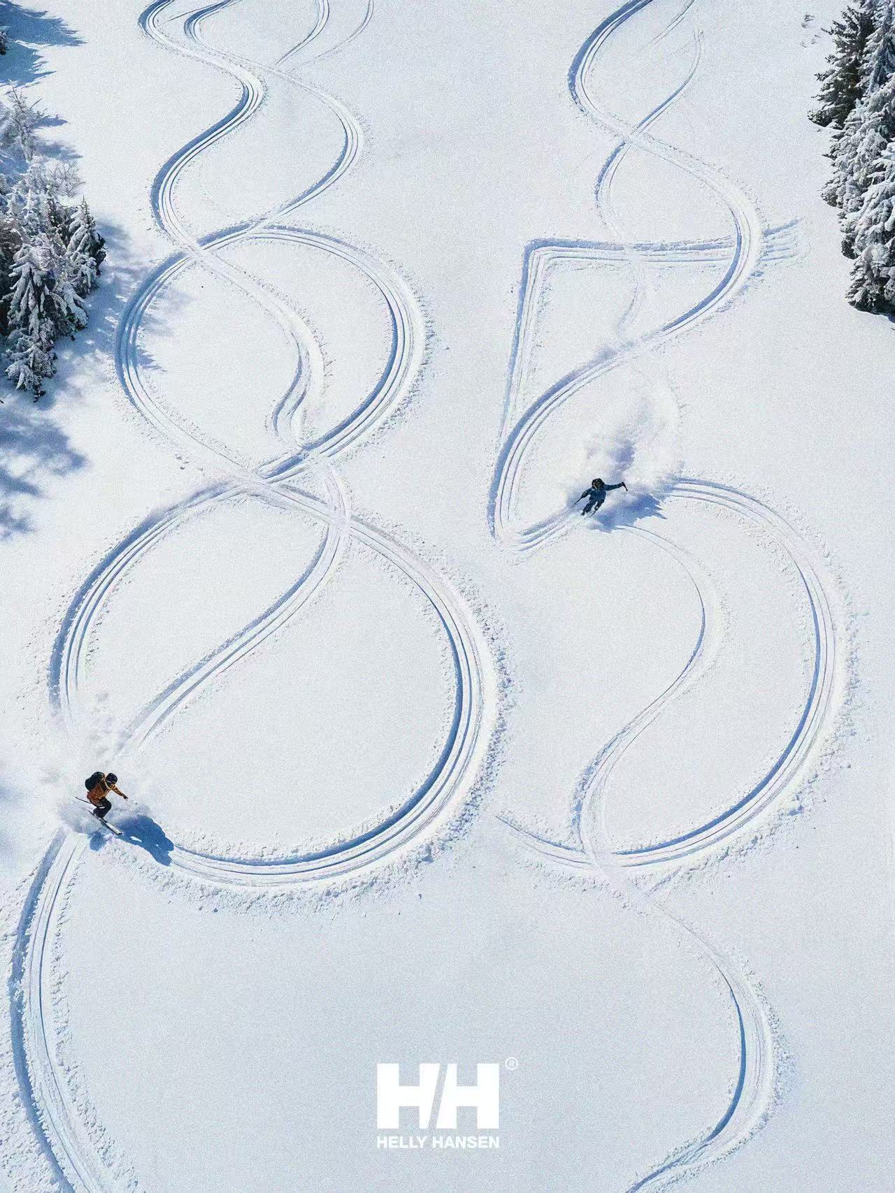 王一博心向旷野王一博雪道滑行王一博雪道滑行，心向旷野，真棒呀 