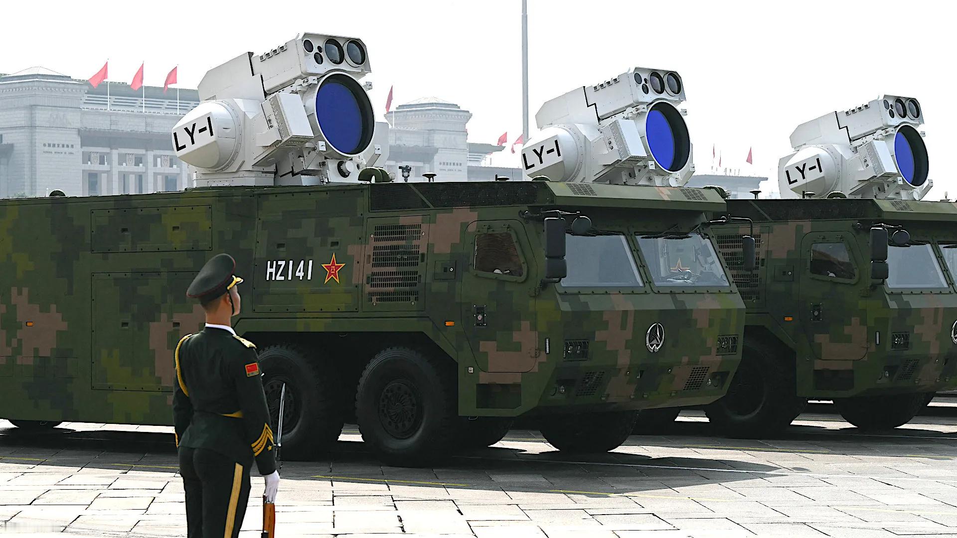 大功率激光武器，能像无人机式一样改变战争模式阅兵的后劲很大，端出了很多东西。看了