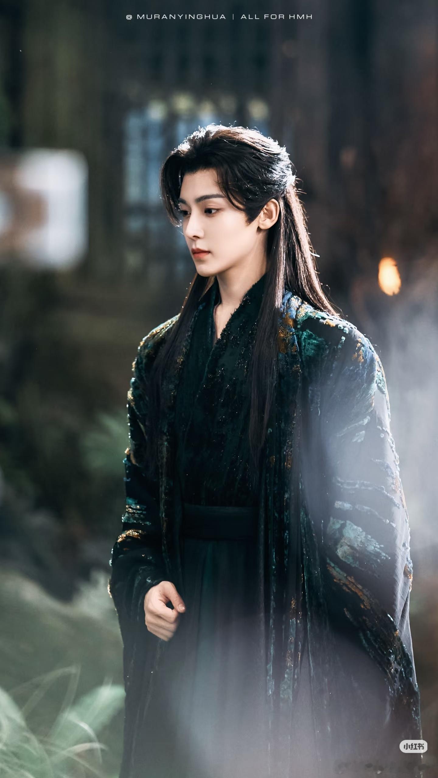 侯明昊两部剧同期开播 终于等到了侯明昊的新剧档期，两个角色的故事都是充满魅力，想