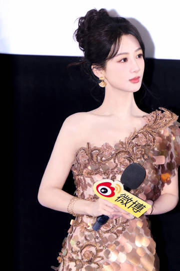 杨紫 没有这么欺负人的  确实，有点欺负我们紫宝了 