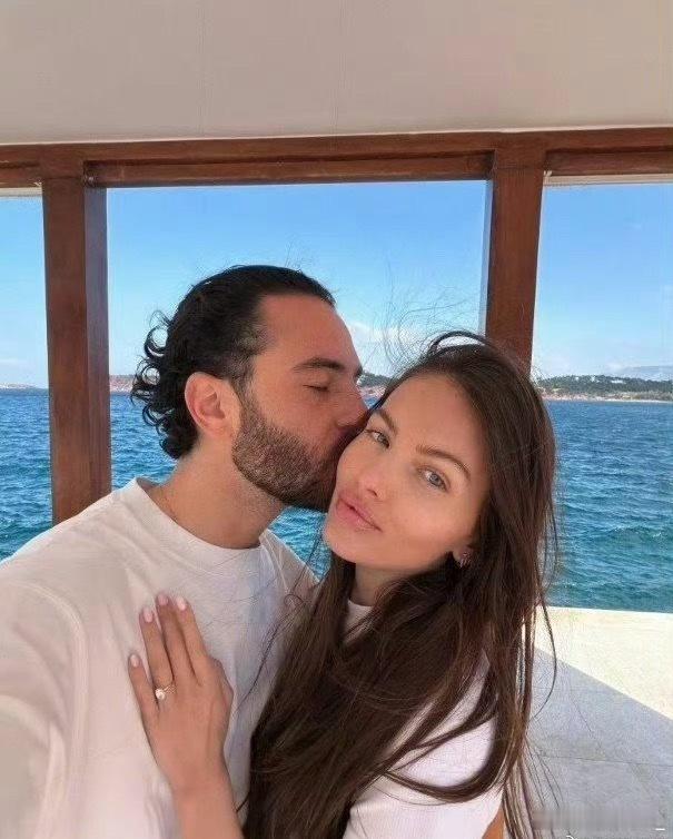 全球最美女孩结婚这怕不是摄影师自己封的最美，难道外国审美不一样？虽然get不到还