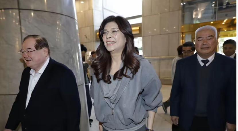 唯独不邀请党主席郑丽文！蓝营重要市长竞选，新北李四川今晚首场大型造势， 蒋万安、