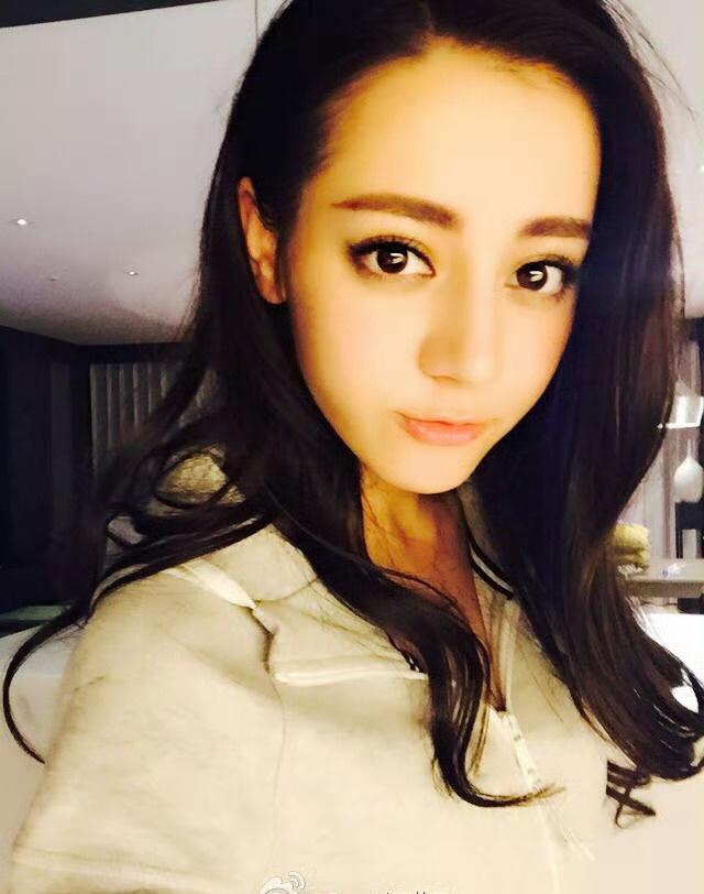 cr:@Dear-迪丽热巴 
考古时间:2015.9.16-2015.8.20