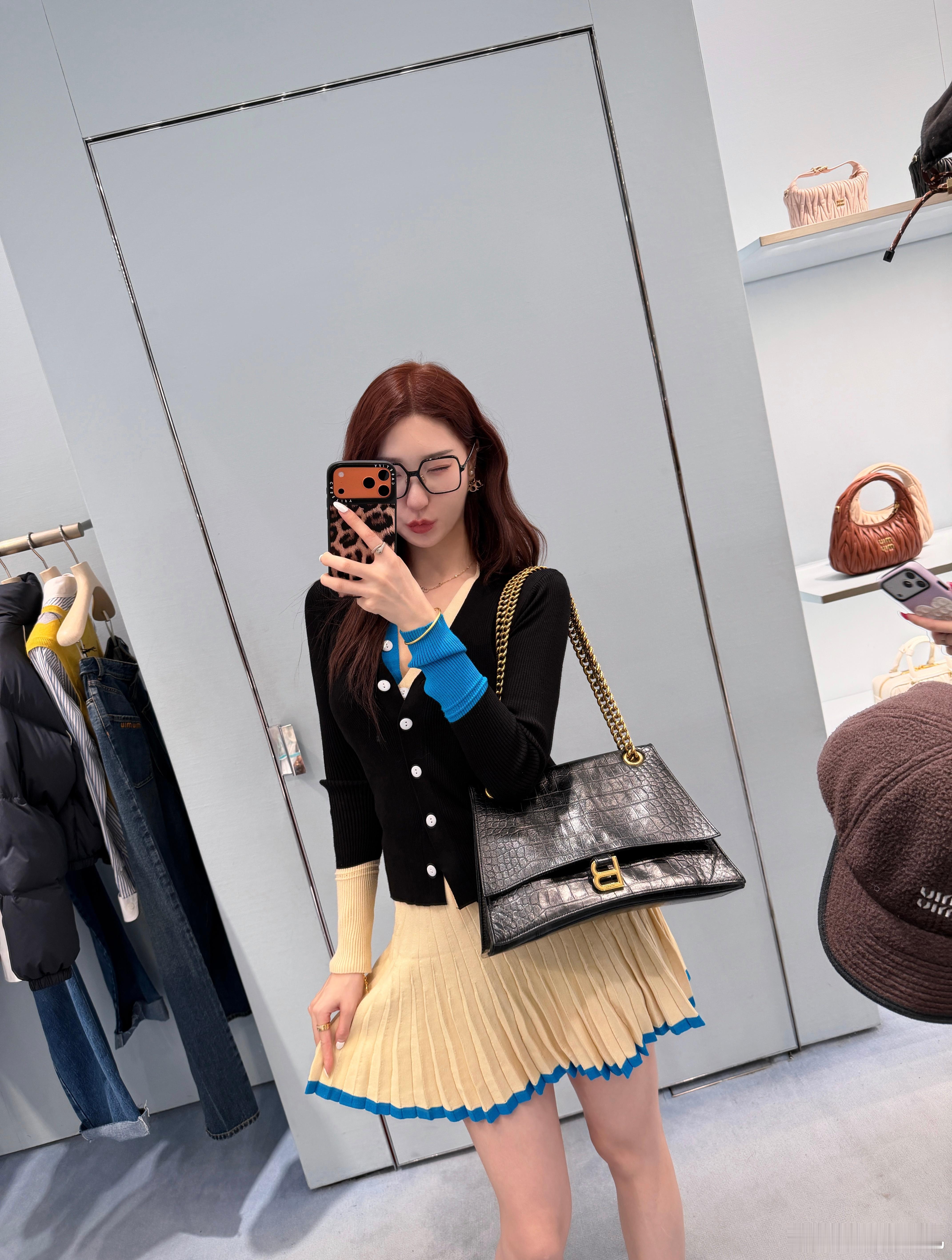 性格我改不了 不爱拉倒狮子座御姐  ​​​