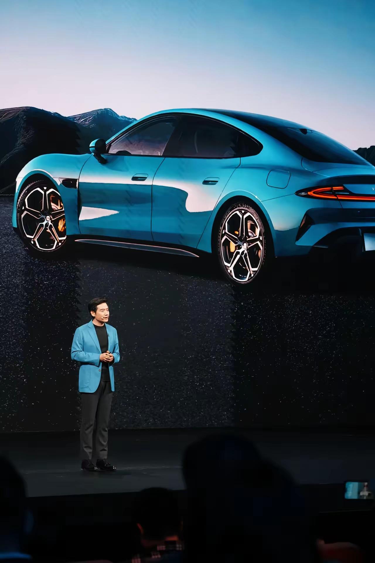 买车之前，我先说四个数字：35%、2小时、50%、3年亏一半。

看懂了吗？没看