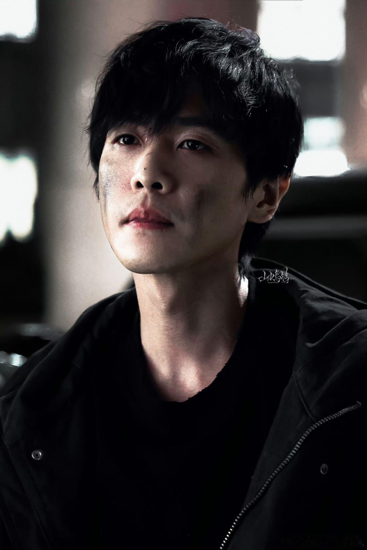 张若昀演我 我演高风 看高风在剧中一次次跌倒又爬起，共情直接拉满，这和我期末周刷