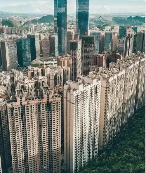 都在喊经济没增量了，说句实话，中国下一波高增长的红利，根本不在什么高科技，而在你