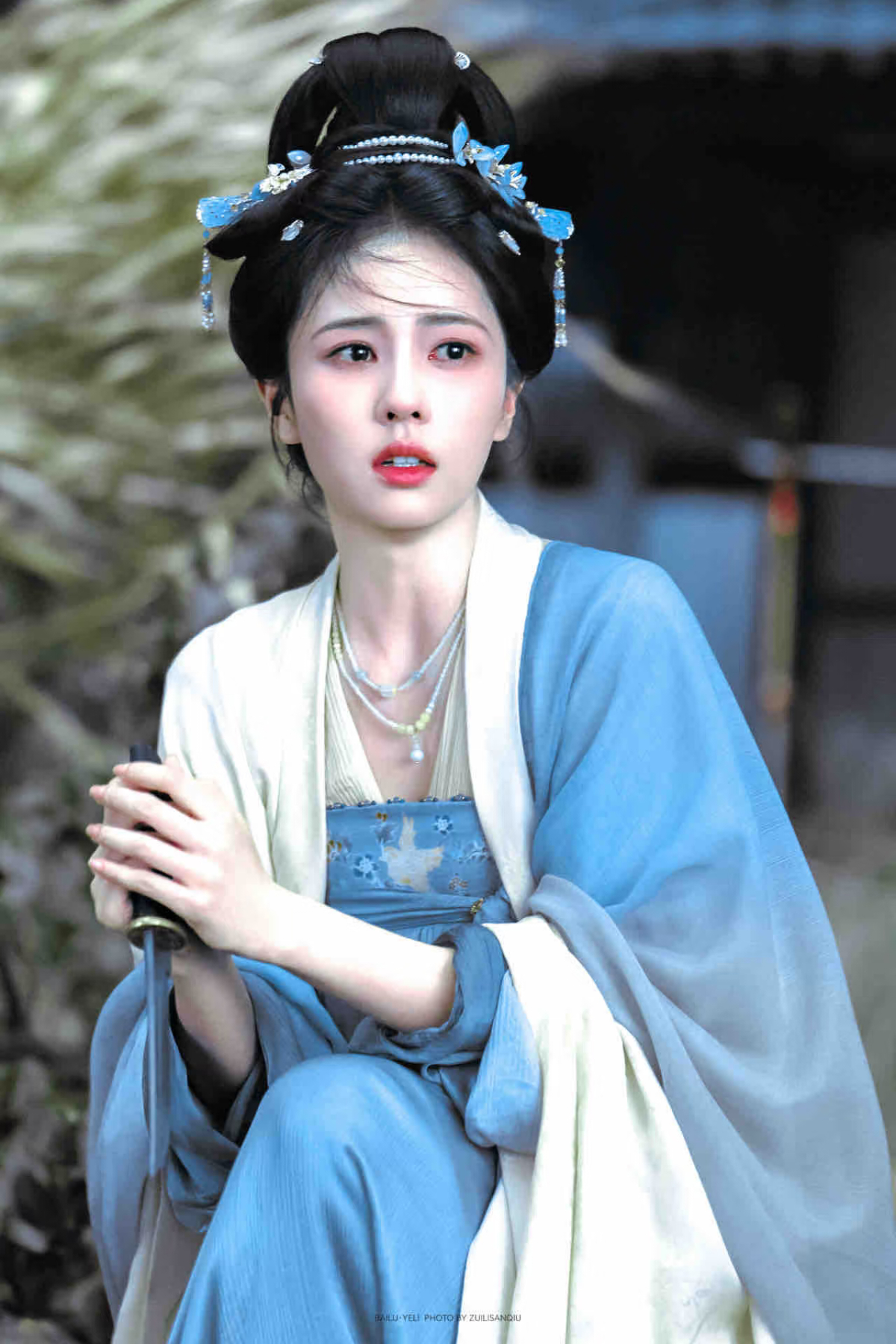 白鹿 👠白鹿王韵娜👠白鹿开到荼蘼见到你的每一刻都是幸福的