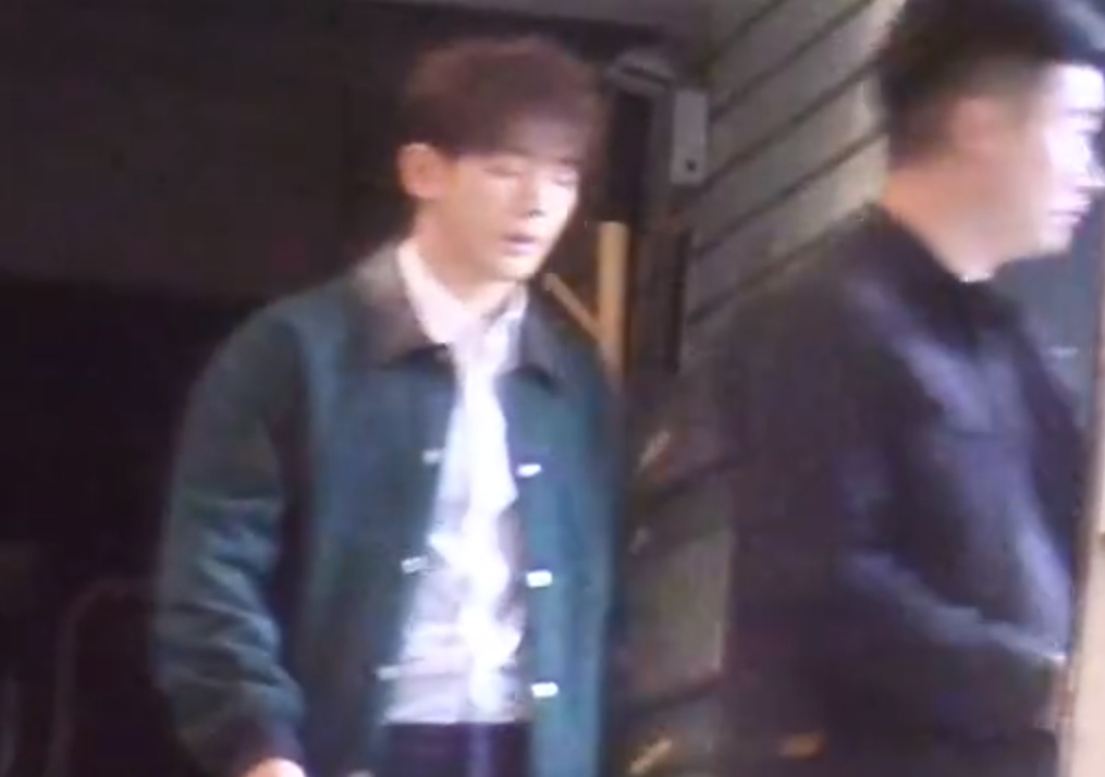 明星都好像转起来的小陀螺一样，忙完这个忙那个，根本停不下来邓为复工后，工作量激增