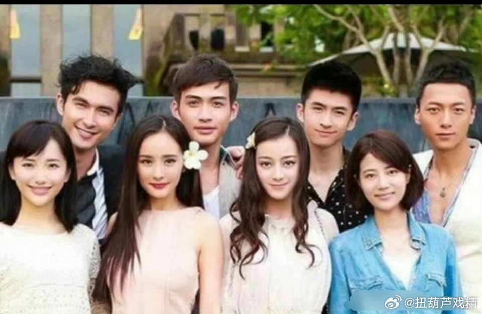 祝绪丹 杨幂都是嘉行公司的，杨幂早就单干了，某些人还不敢单飞。 ​​​