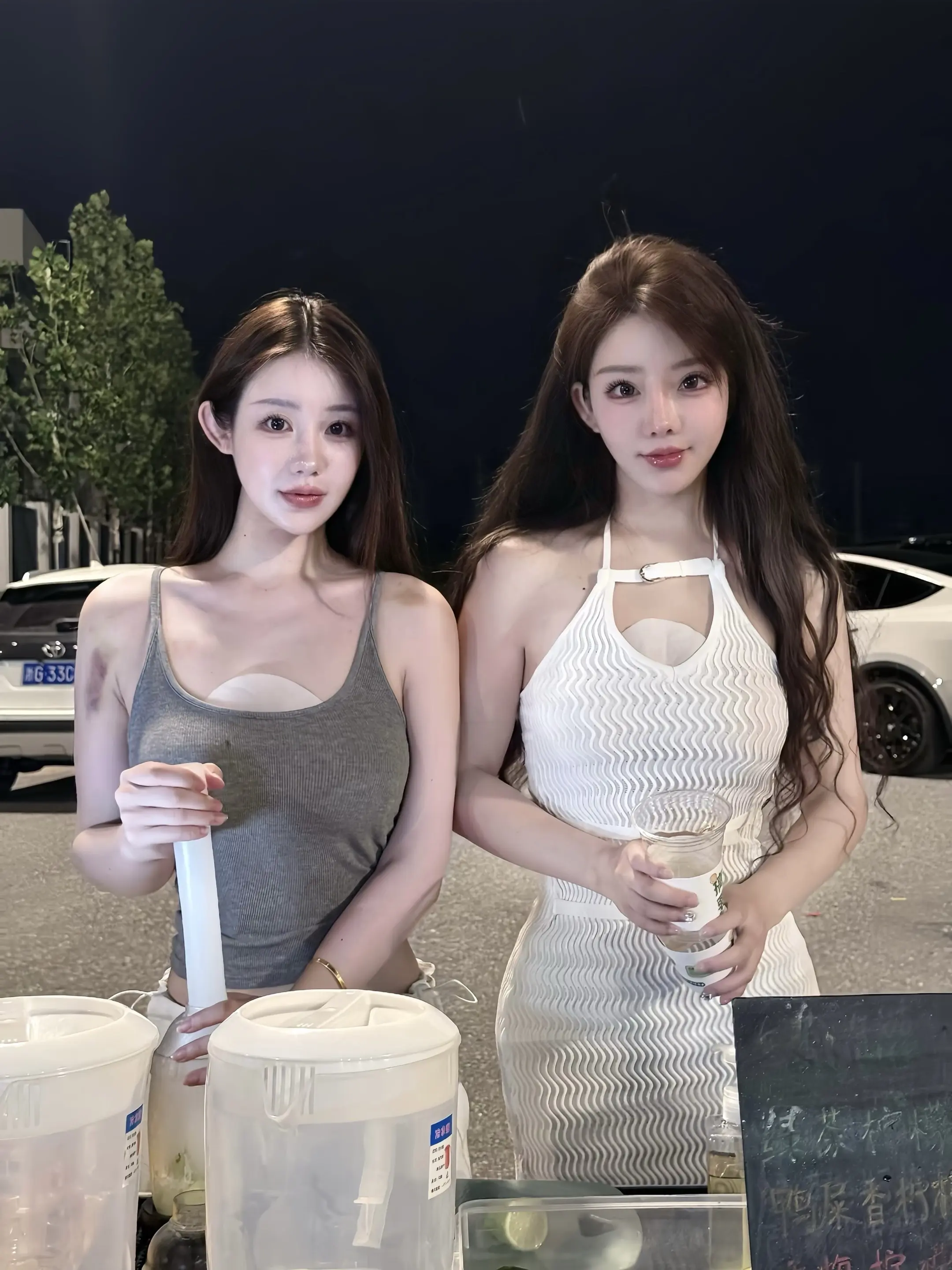 我们是限量版，每天不够卖手打柠檬茶