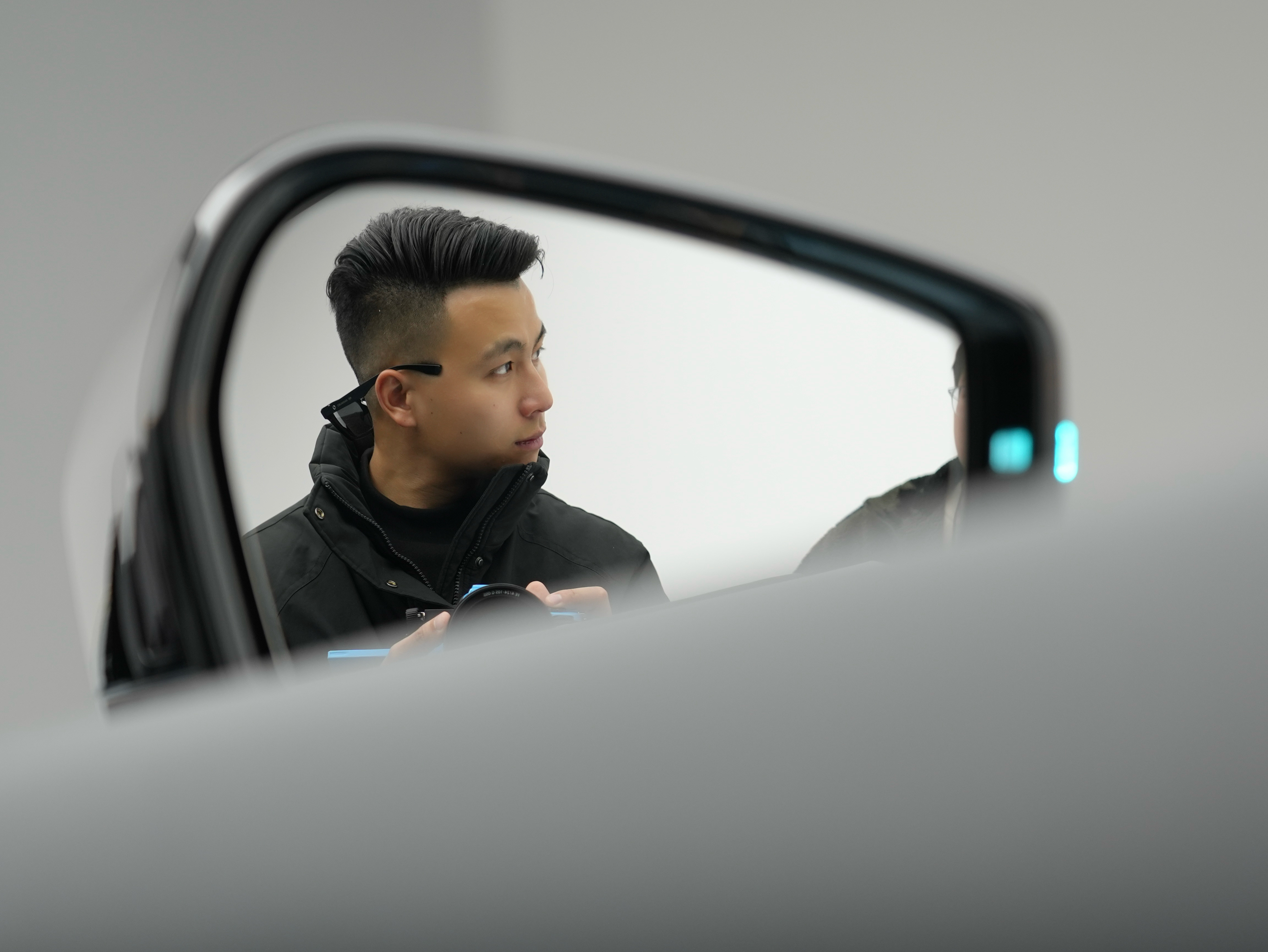 自拍新角度，阿森可以被夸个帅吗⚡