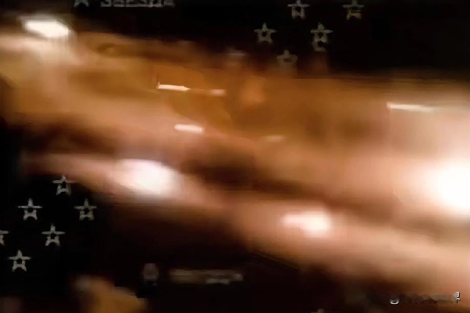 12月8日凌晨的最新消息，现在他来了，第四条：俄乌冲突白热化：俄军饱和空袭施压，