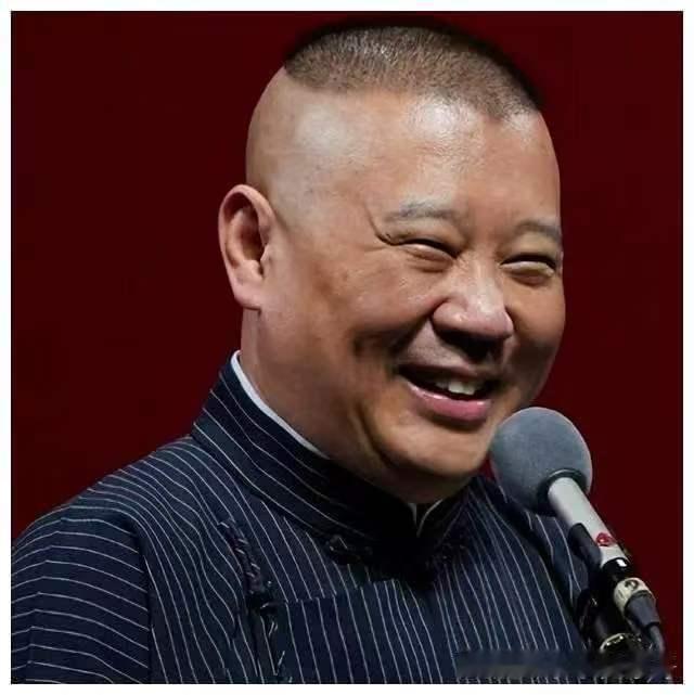 朋友你好！今天我想聊聊郭德纲。老郭无疑是一位成功的艺人，他在相声处于相对低迷的时