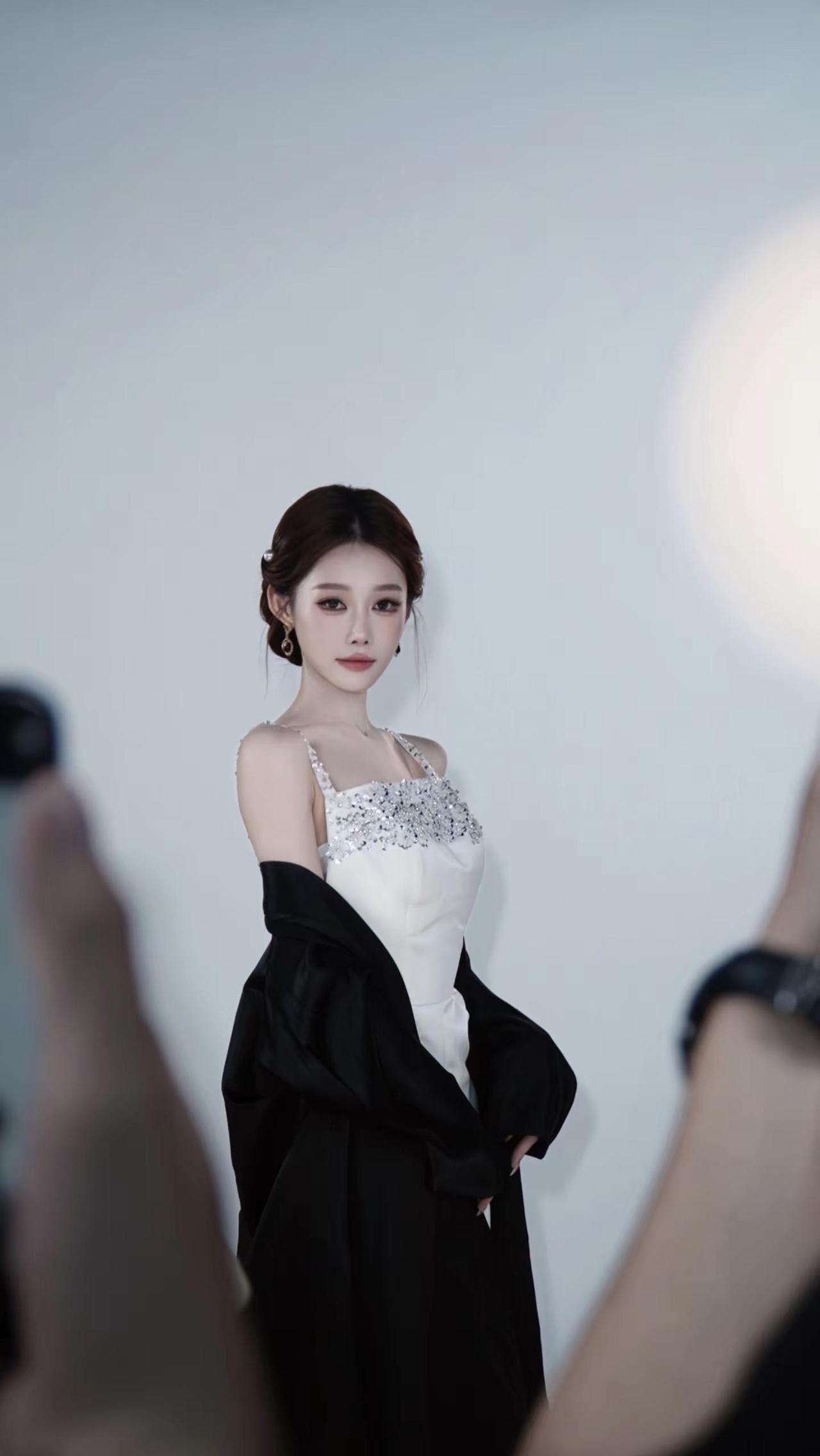 赞颂我野心家。少女明君 柳智敏仿妆仿妆不仿人